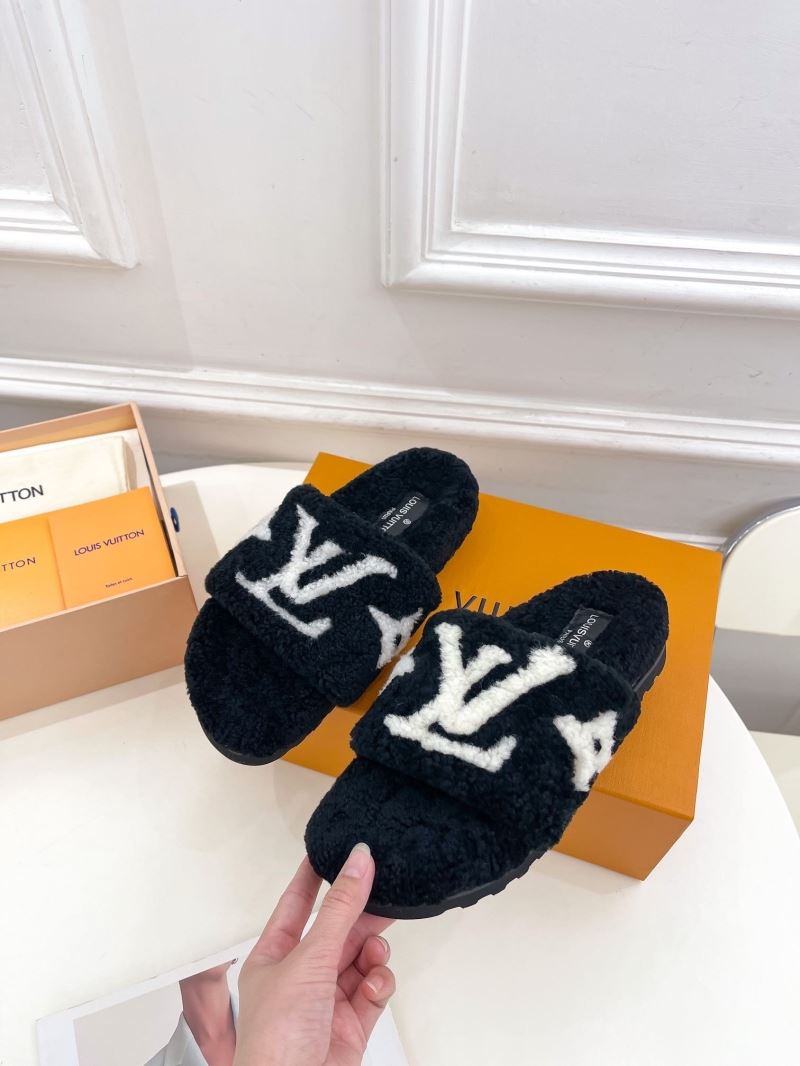 Louis Vuitton Slippers